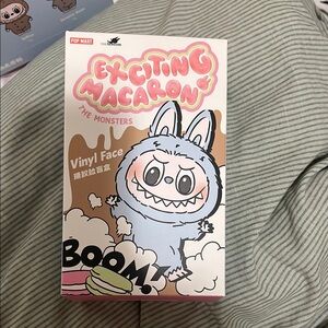 Exciting Macaron Labubu